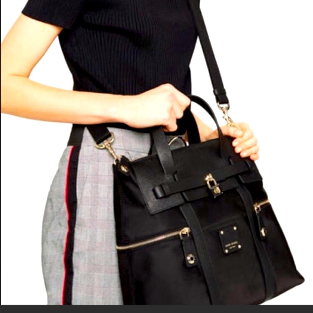 Henri Bendel Jetsetter bag in black